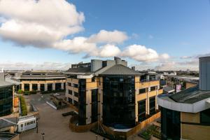 charles hope apartments brentford