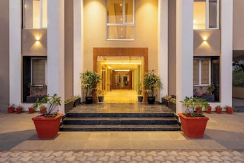 seasons a boutique hotel