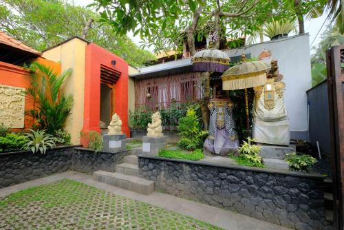 kayangan villas saba