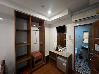 patong dynasty royal hotel