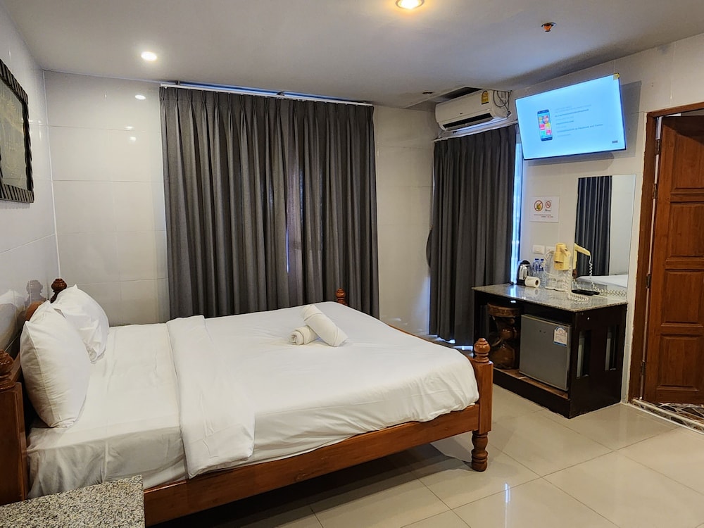 patong dynasty royal hotel