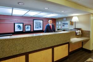 Hampton Inn Chester,Chester>>Bermuda,3 star