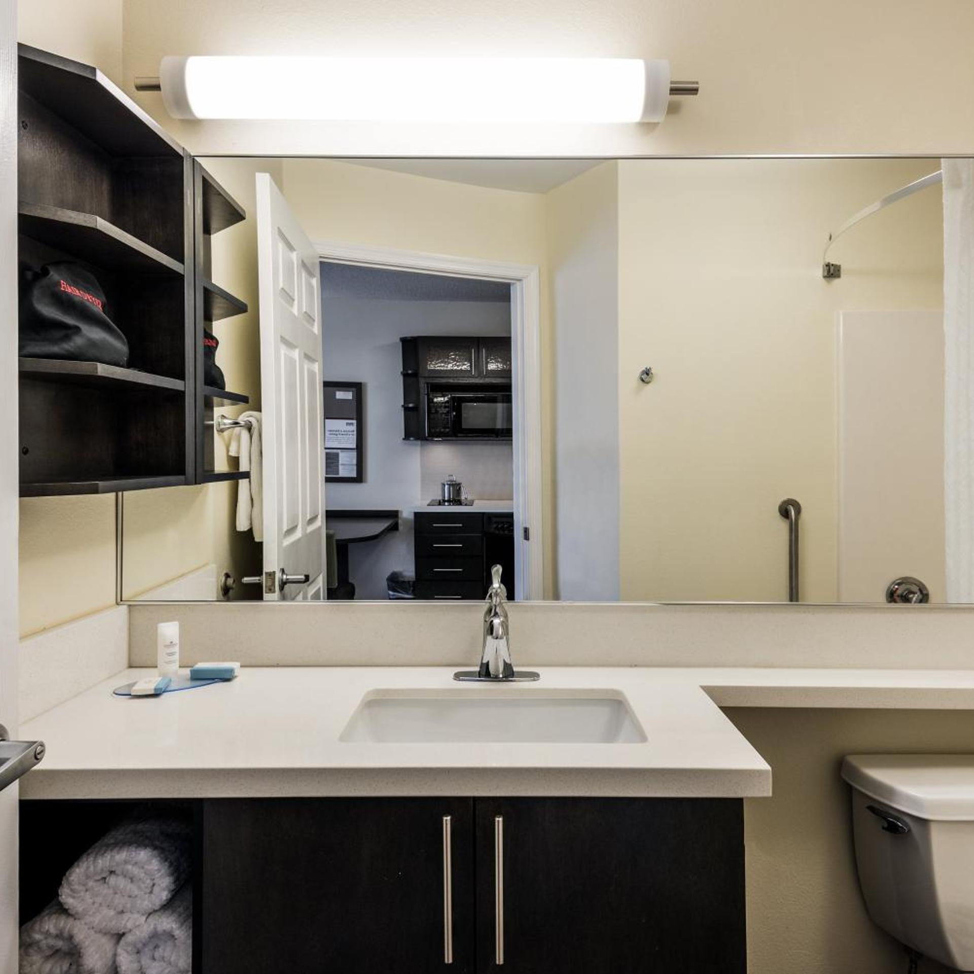 candlewood suites glen allen short pump by ihg