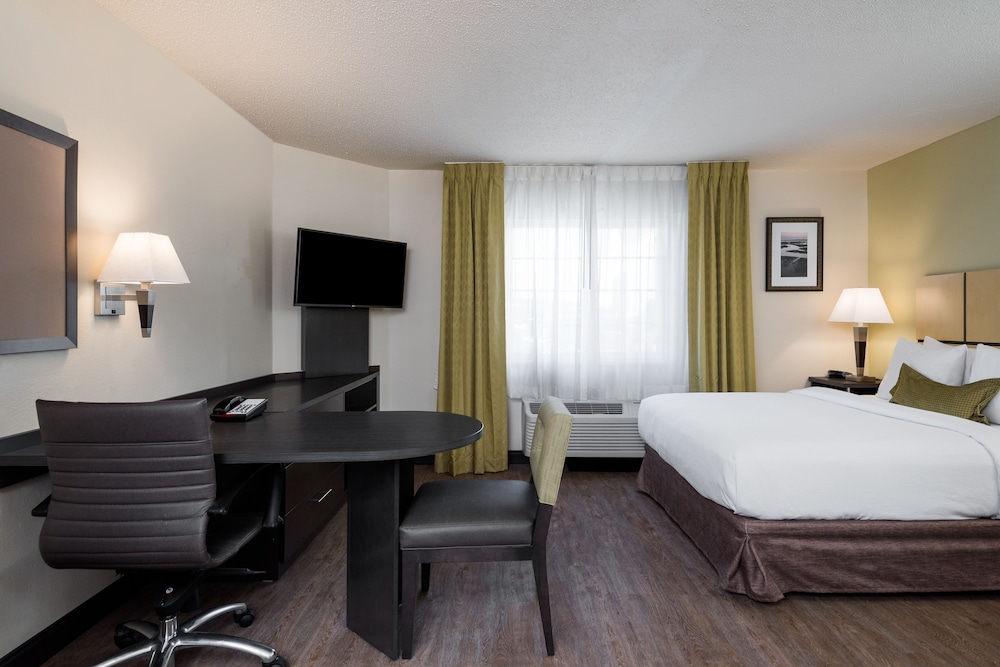 candlewood suites glen allen short pump by ihg