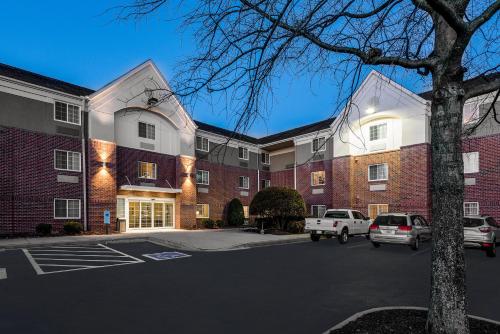candlewood suites glen allen short pump by ihg
