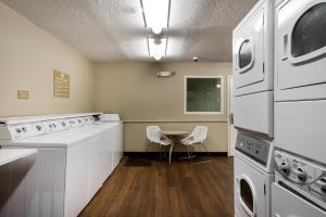 candlewood suites glen allen short pump by ihg