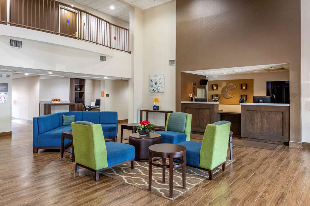 comfort suites south park