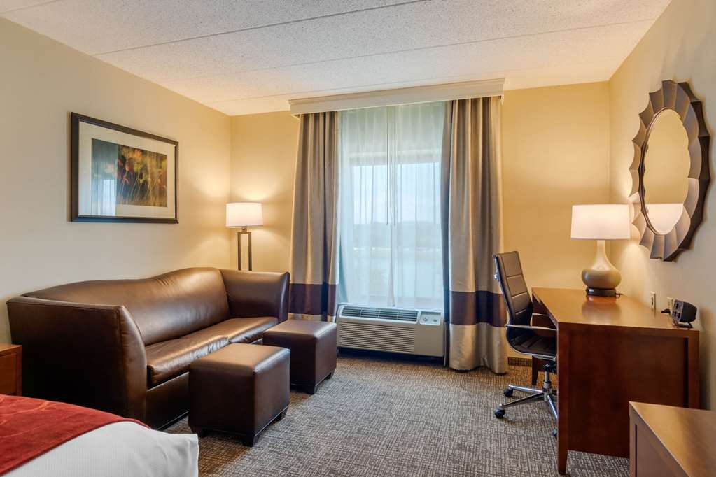 comfort suites south park
