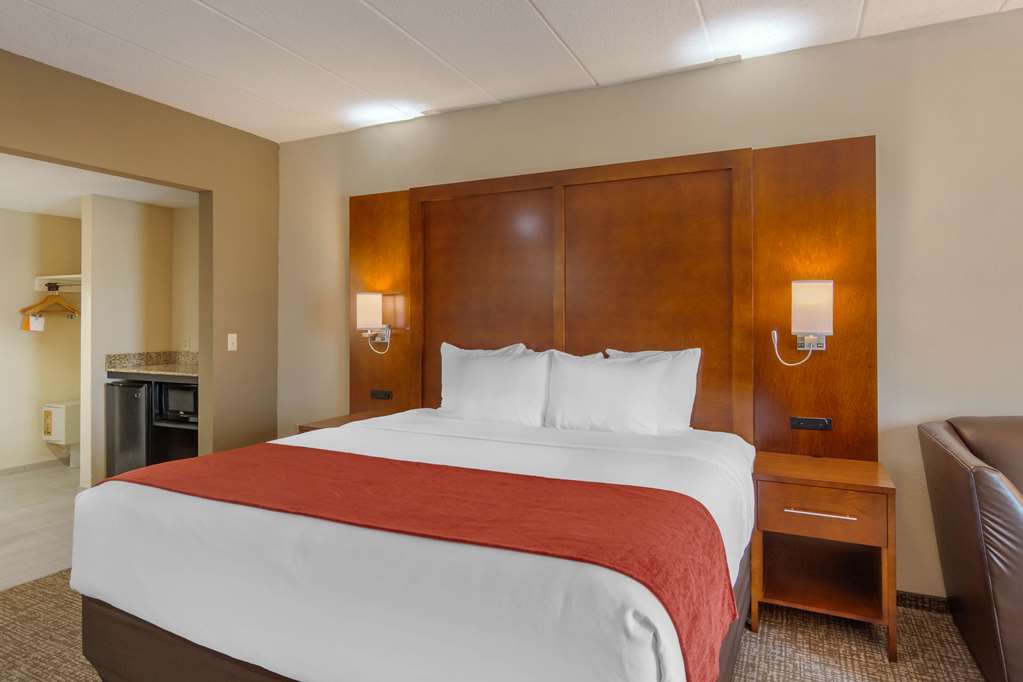 comfort suites south park