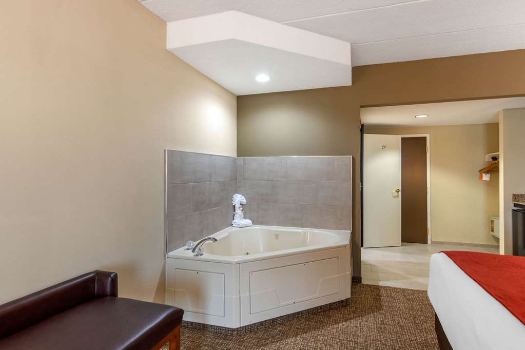 comfort suites south park