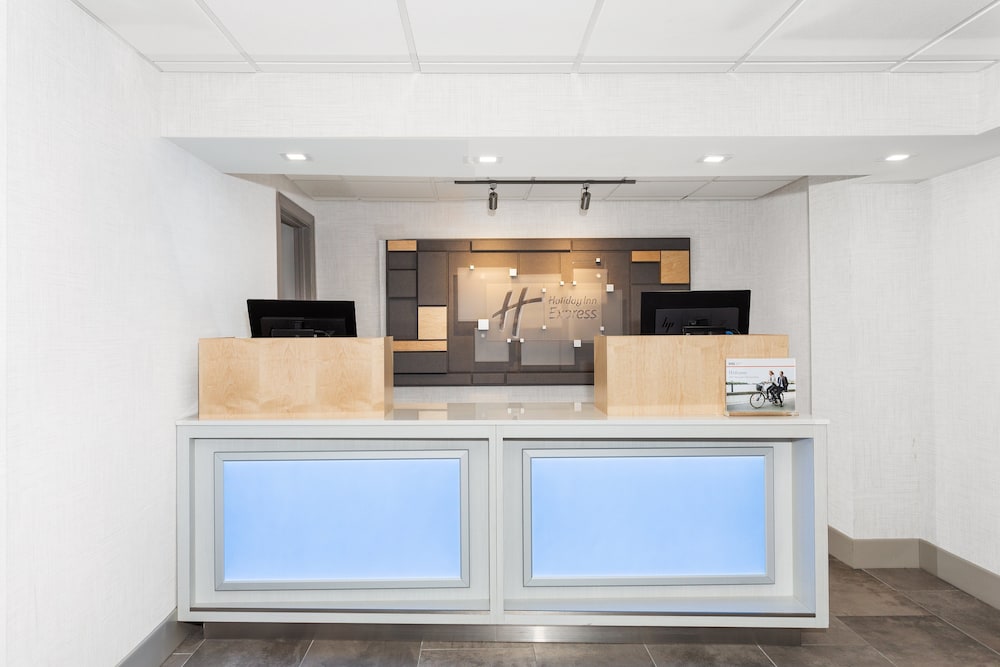 holiday inn express hopewell fort lee area by ihg