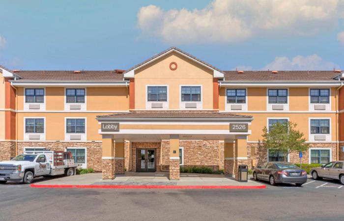 extended stay america suites stockton tracy