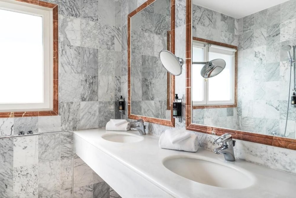 villeneuve les avignon