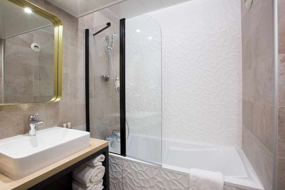 best western plus opera batignolles