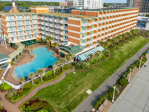 holiday inn and suites virginia beach north beach by ihg