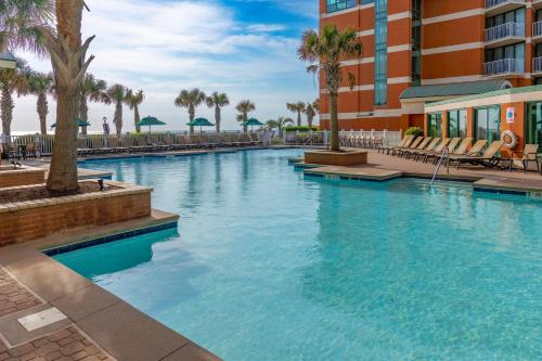 holiday inn and suites virginia beach north beach by ihg