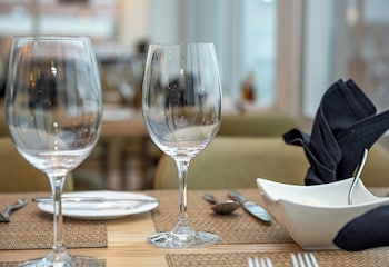 holiday inn and suites virginia beach north beach by ihg