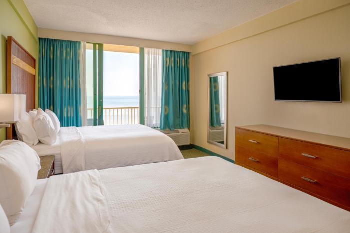 holiday inn and suites virginia beach north beach by ihg