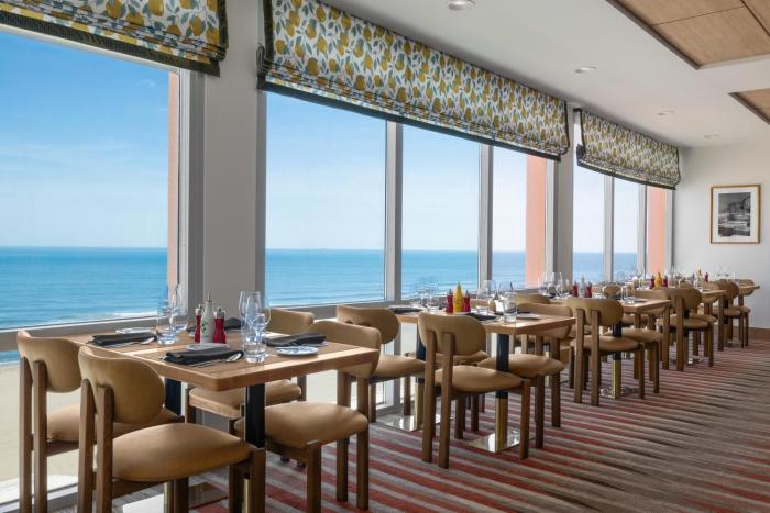 holiday inn and suites virginia beach north beach by ihg