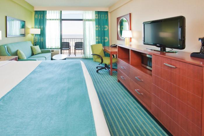 holiday inn and suites virginia beach north beach by ihg
