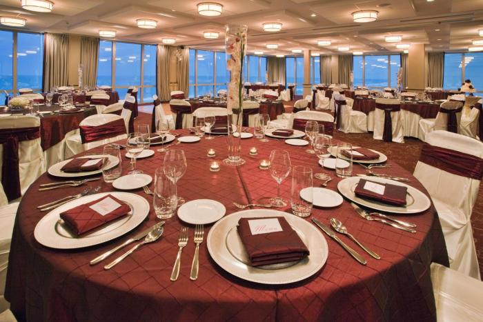 holiday inn and suites virginia beach north beach by ihg