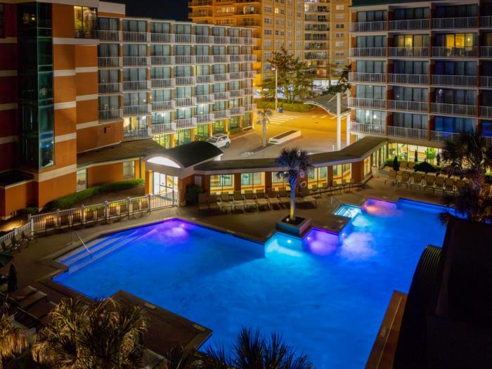 holiday inn and suites virginia beach north beach by ihg