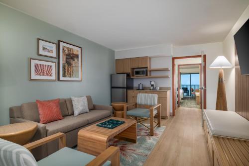 holiday inn and suites virginia beach north beach by ihg