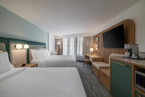 holiday inn and suites virginia beach north beach by ihg