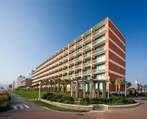 holiday inn and suites virginia beach north beach by ihg