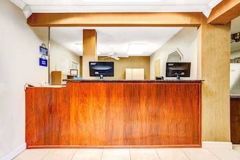 Days Inn By Wyndham Chesapeake,Norfolk - Virginia Beach>>Chesapeake,2 star