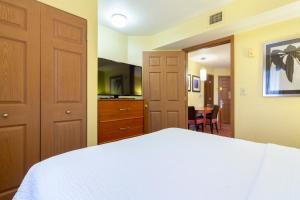 extended stay america suites virginia beach