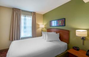 extended stay america suites virginia beach
