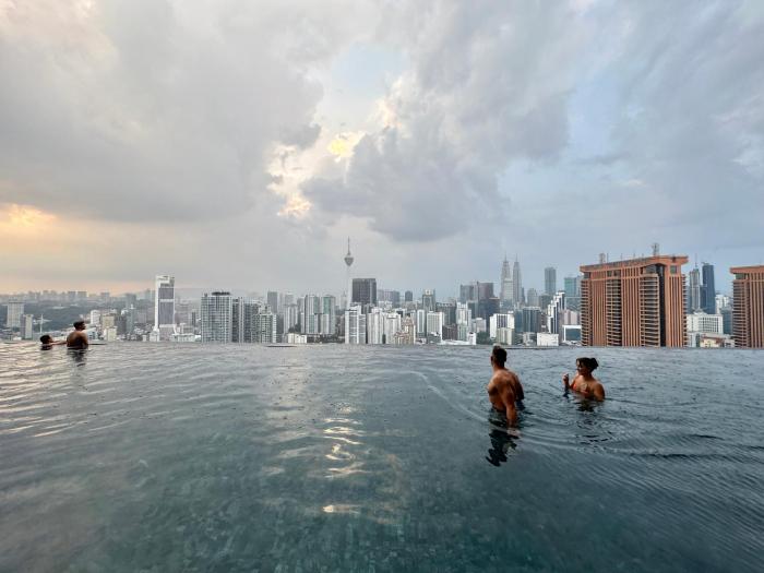 lucentia residence at lalaport bbcc by veedu hauz