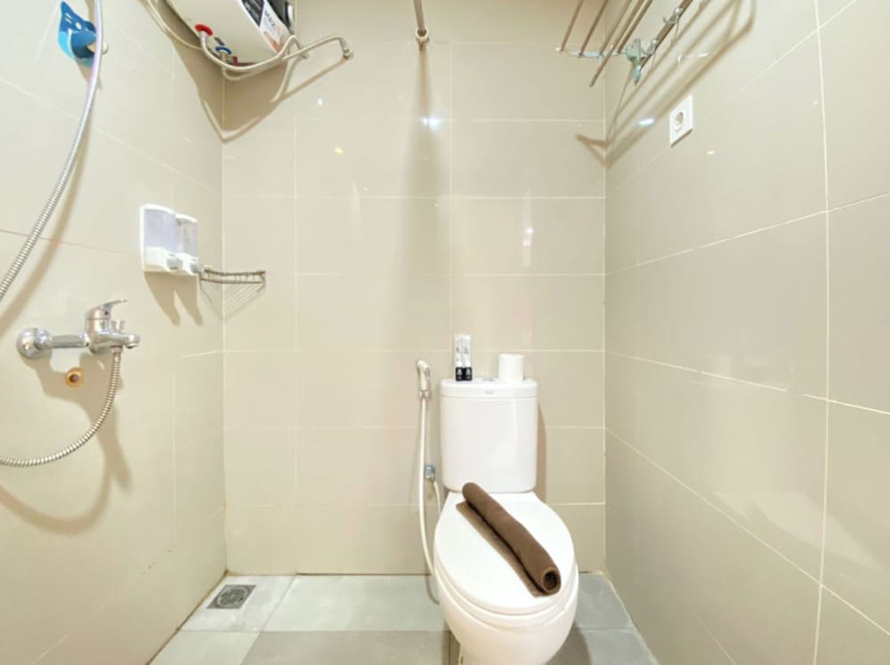 best deal and comfy studio apartment at sentraland semarang