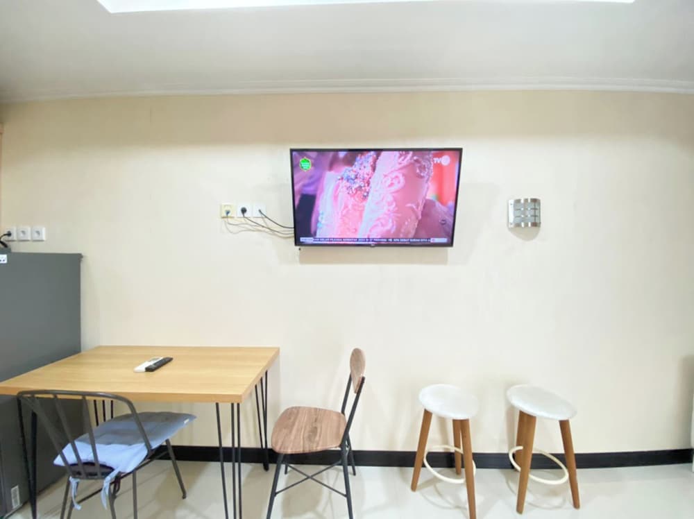 best deal and comfy studio apartment at sentraland semarang