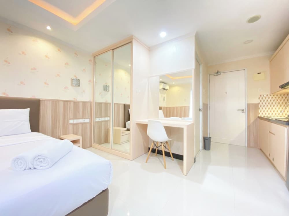best deal and comfy studio apartment at sentraland semarang