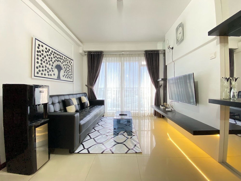 exclusive 3br at gateway pasteur apartment
