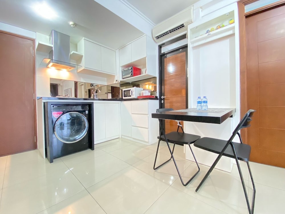 exclusive 3br at gateway pasteur apartment
