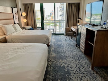 sheraton virginia beach oceanfront hotel