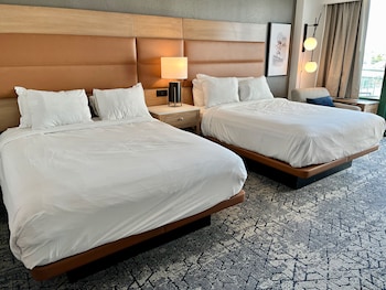 sheraton virginia beach oceanfront hotel