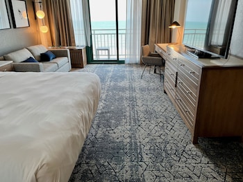 sheraton virginia beach oceanfront hotel