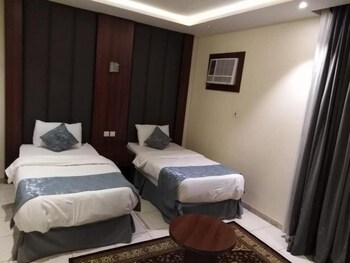al muteb suites qasr alaqiq
