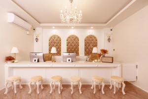 calinton hotel