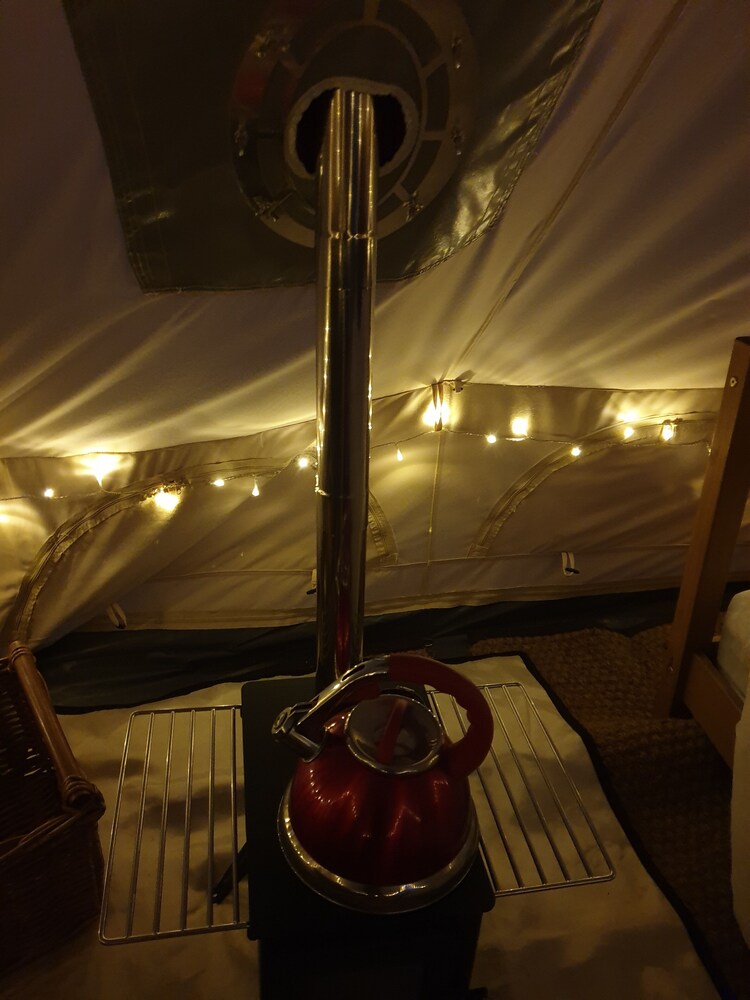 stunning 6m emperor bell tent near whitby
