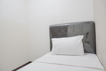 nice and cozy 2br at cinere resort apartment