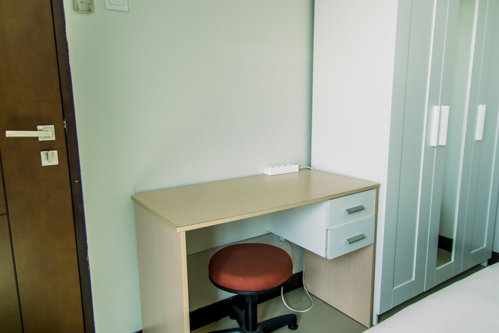 stunning and comfy 2br at sky terrace apartment