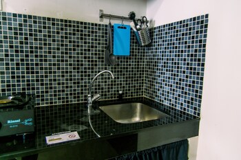 stunning and comfy 2br at sky terrace apartment