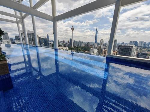 colony by infinitum klcc