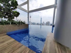 colony by infinitum klcc