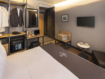 marius hotel